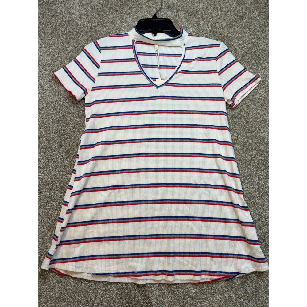 NEW PinkBlush Womens Small Striped Ribbed V-Neck Top Cream Red